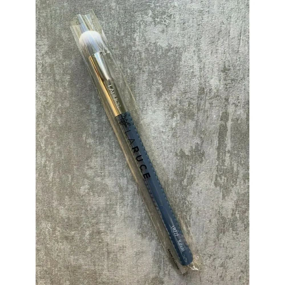 $30 LARUCE LR322 Kabuki Blending Concealer Brush NEW Vegan Hypoallergenic